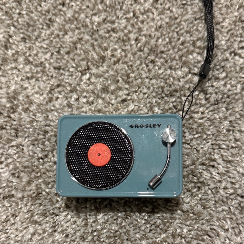 Crosley Teal and Black Portable Turntable Speaker